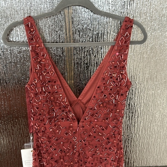 Mac Duggal Red Sequin Maxi Gown with V-Neck for Wedding Guest size 4 nwt - Picture 11 of 14